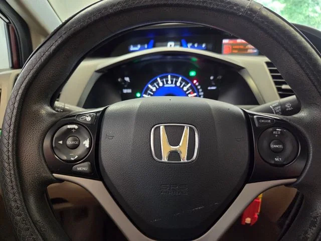 Used 2012  Honda LX image 23
