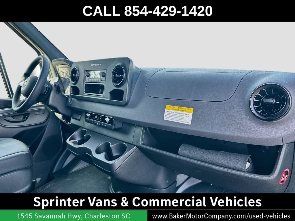 New 2026 Pebble Gray Mercedes-Benz Crew 144 WB image 27