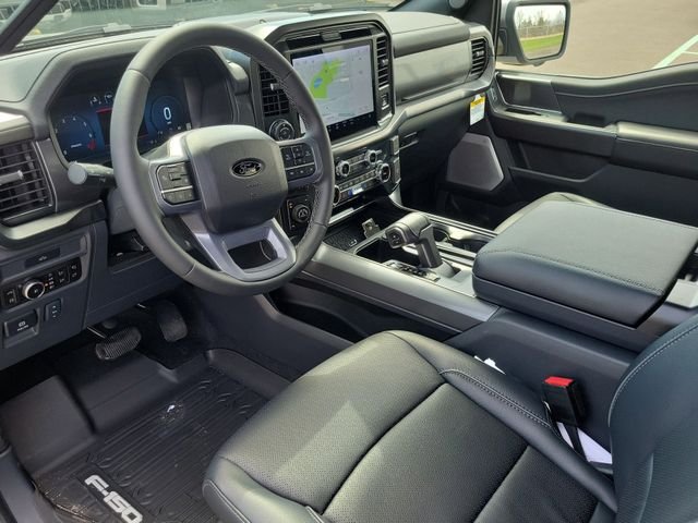 New 2026 Star White Metallic Tri-Coat Ford Lariat® image 40