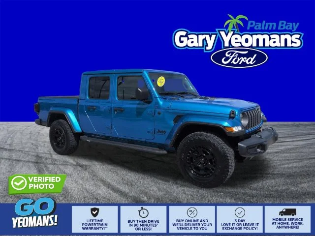 Certified Used 2025 Hydro Blue Pearlcoat Jeep Nighthawk image 1