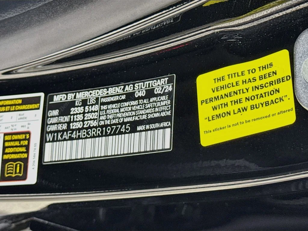 Used 2024 Black Mercedes-Benz C 300 image 33