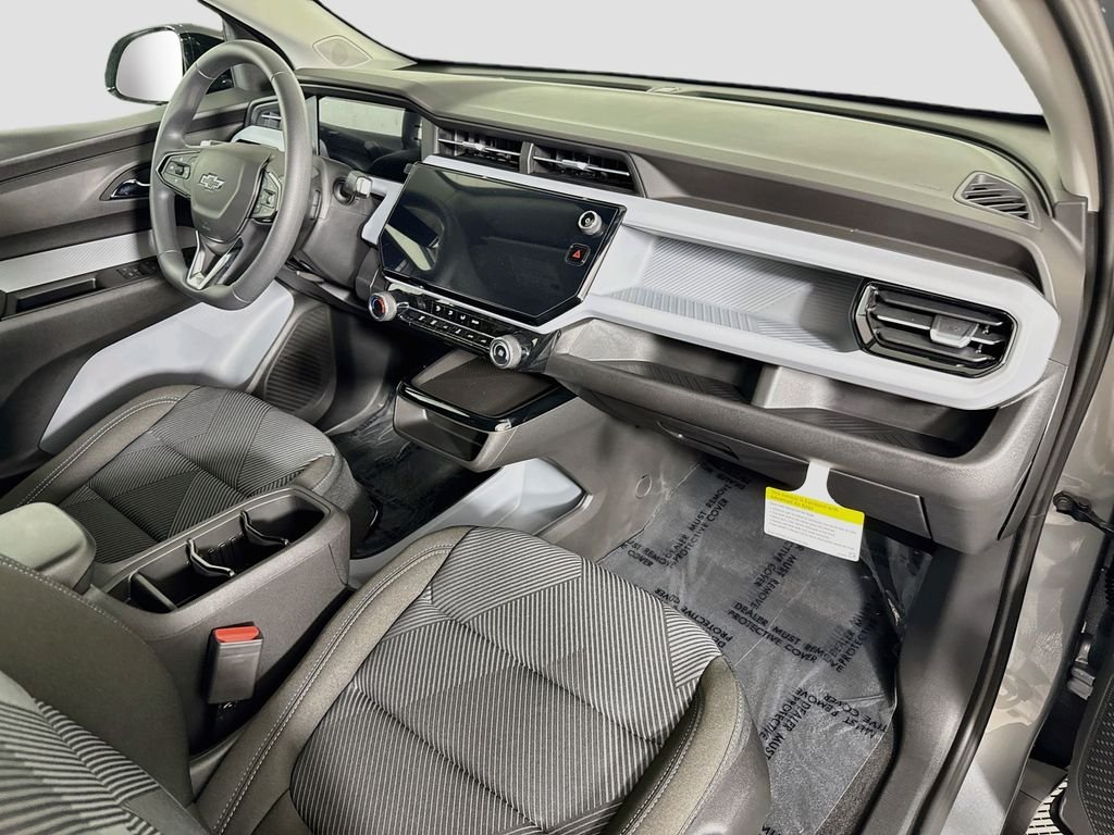 2027 Chevrolet Bolt LT - Photo 27