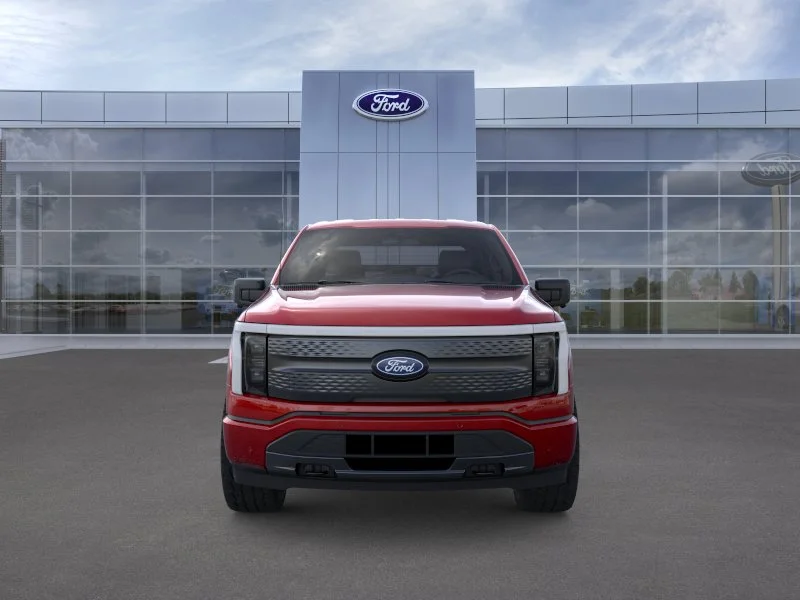 2025 Ford F-150 Lightning Flash - Photo 6