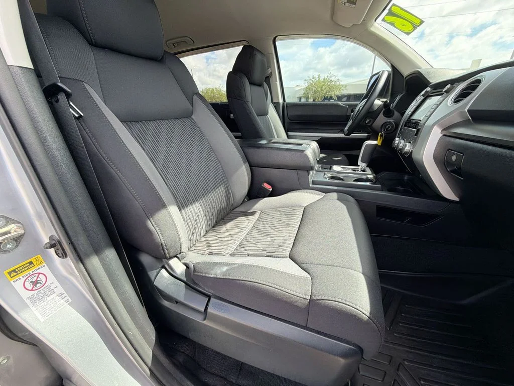 2016 Toyota Tundra SR5 - Photo 12
