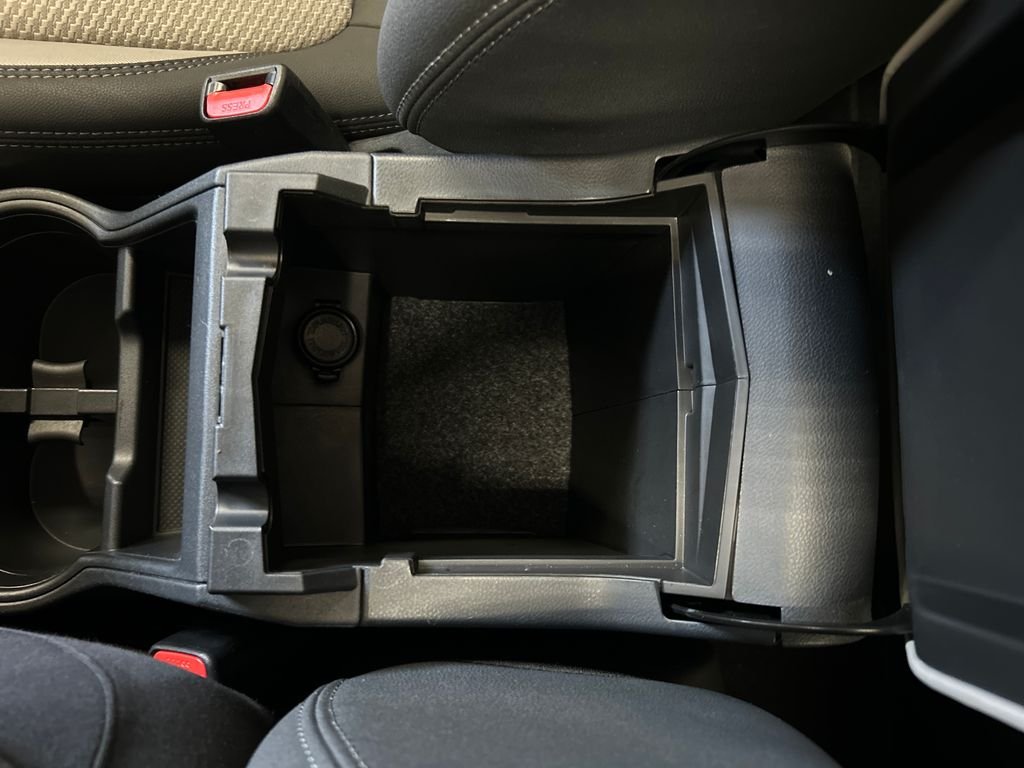 Used 2024 Blue Subaru Premium image 26