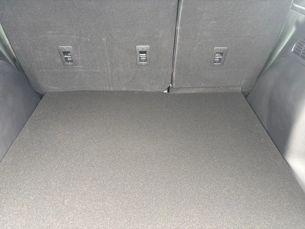 New 2026 Silver Ford Active image 8