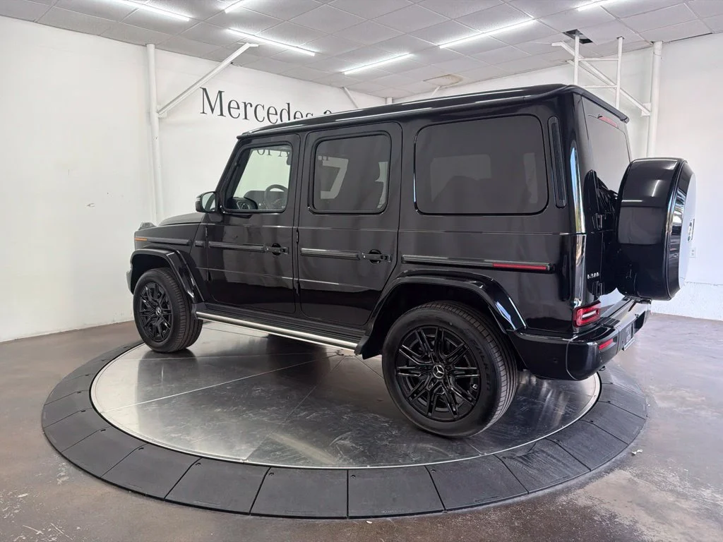 New 2027 Black Mercedes-Benz G 580 image 5