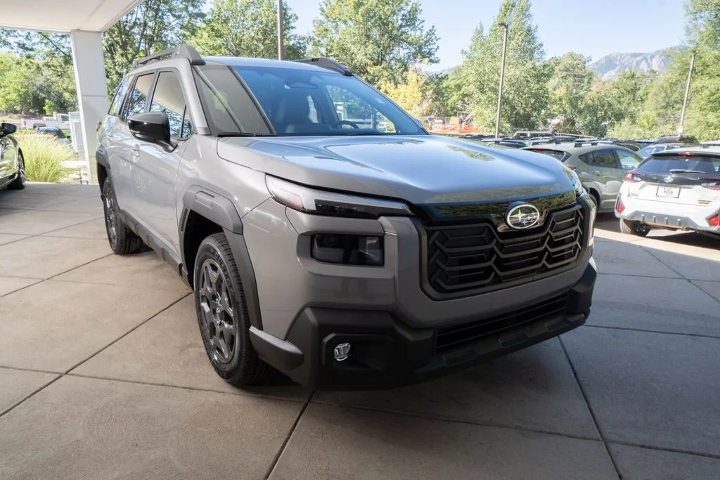 New 2026 RIVER ROCK PEARL Subaru Premium image 2