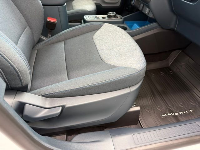 New 2026 Oxford White Ford XLT image 41