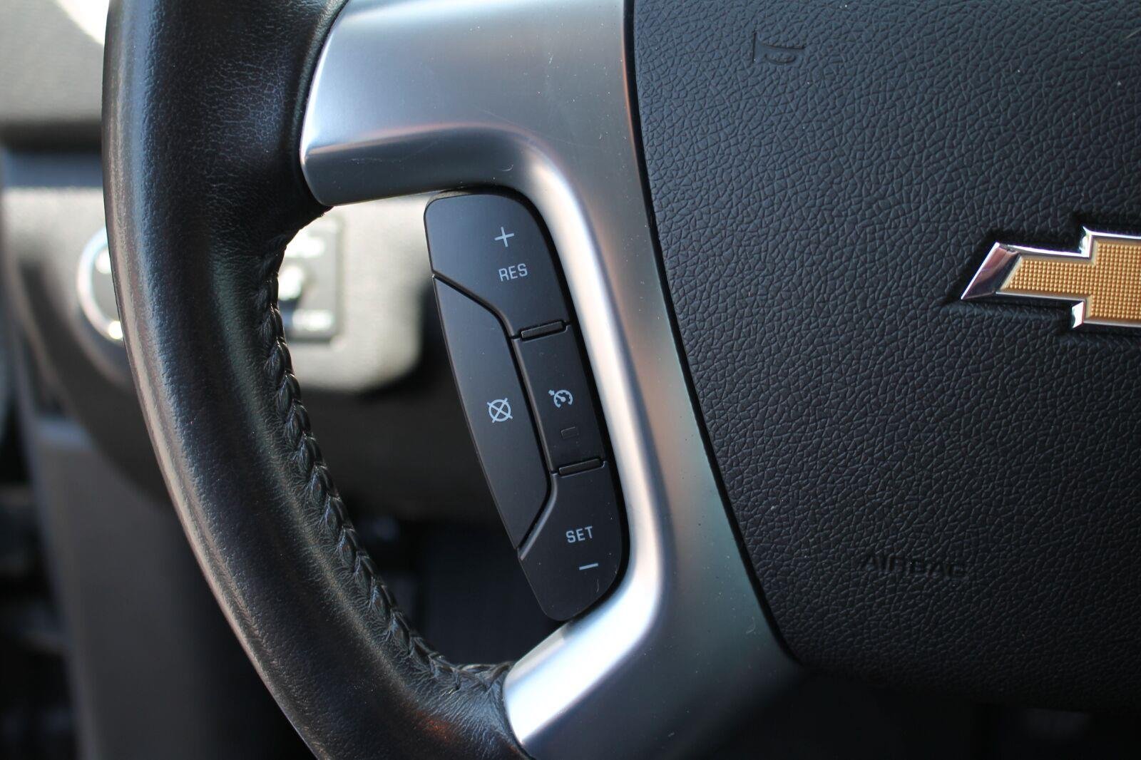 Used 2016 TUNGSTEN METALLIC Chevrolet LT image 16