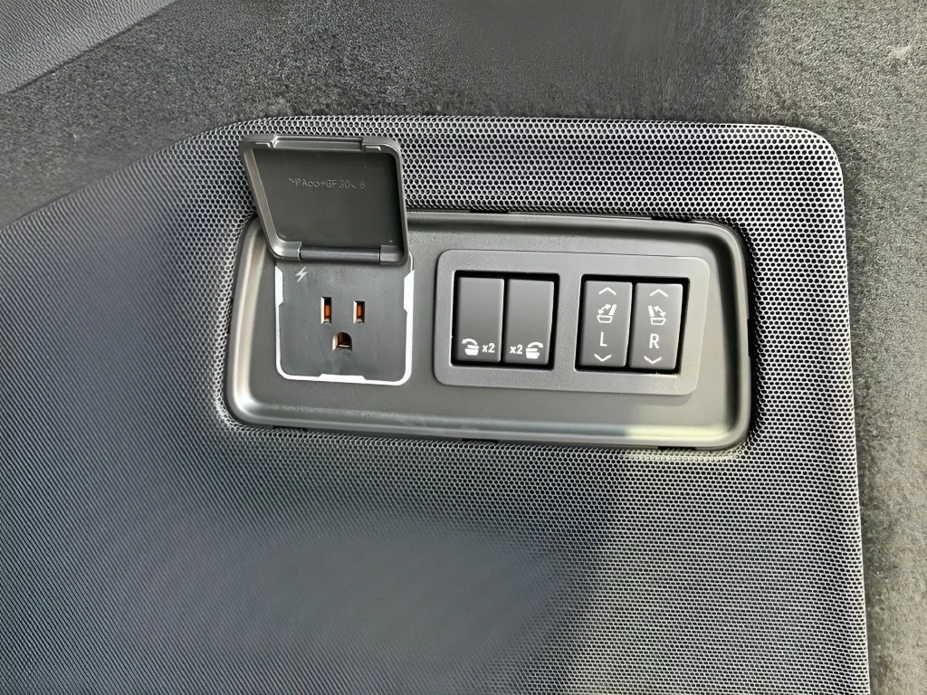 Used 2026 Black Raven Cadillac Platinum Sport image 41