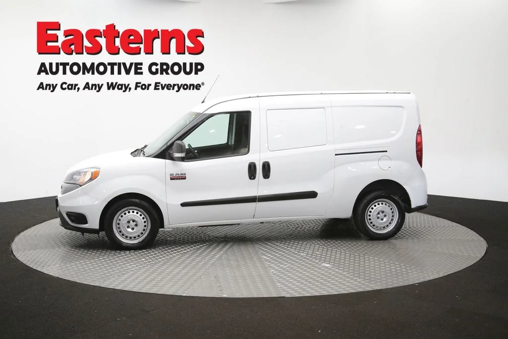 Used 2022 White Ram Base image 58
