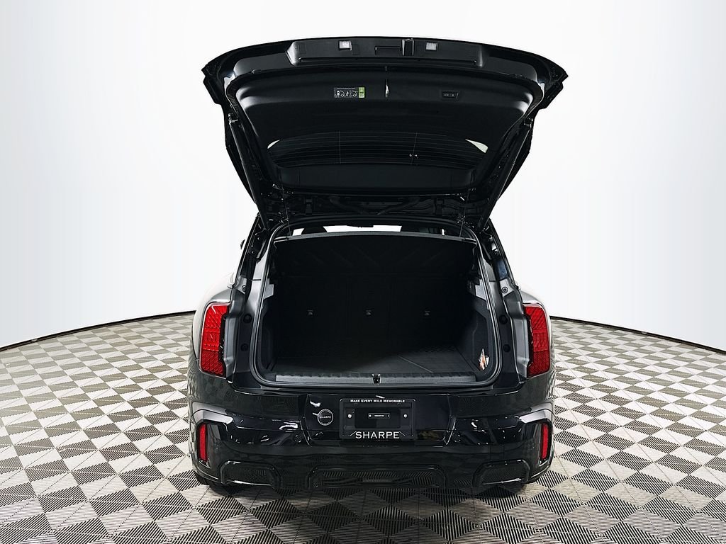 New 2027  MINI Iconic image 27