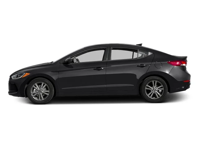 Used 2017 Phantom Black Hyundai SE image 3