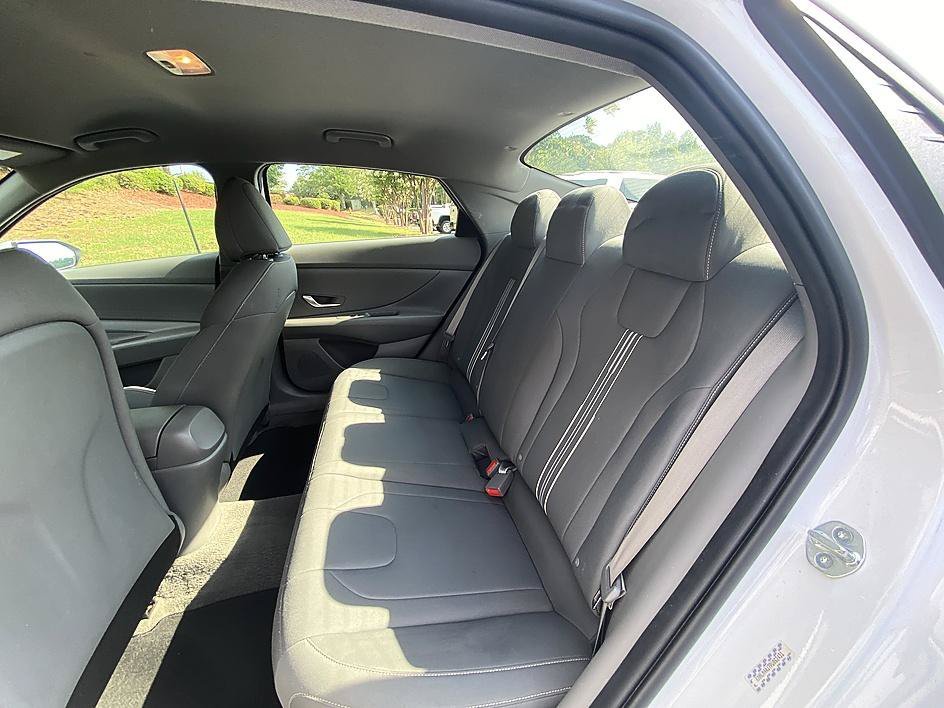 Used 2023 Lunar White Hyundai Blue image 11