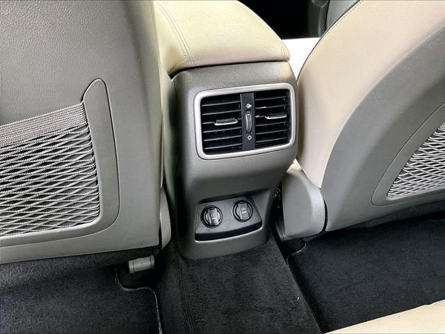 Used 2019 Silver Kia EX image 28