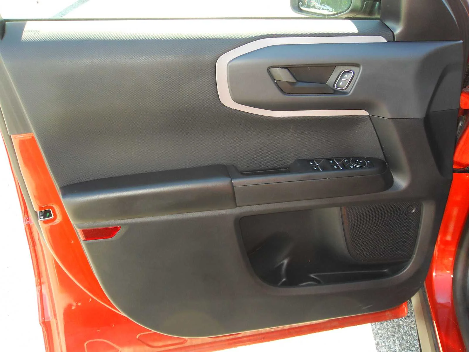 Used 2023 Hot Pepper Red Tinted Clearcoat Ford Big Bend image 29