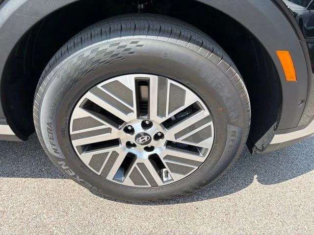 New 2026 Abyss Black Pearl Hyundai SEL Premium image 10