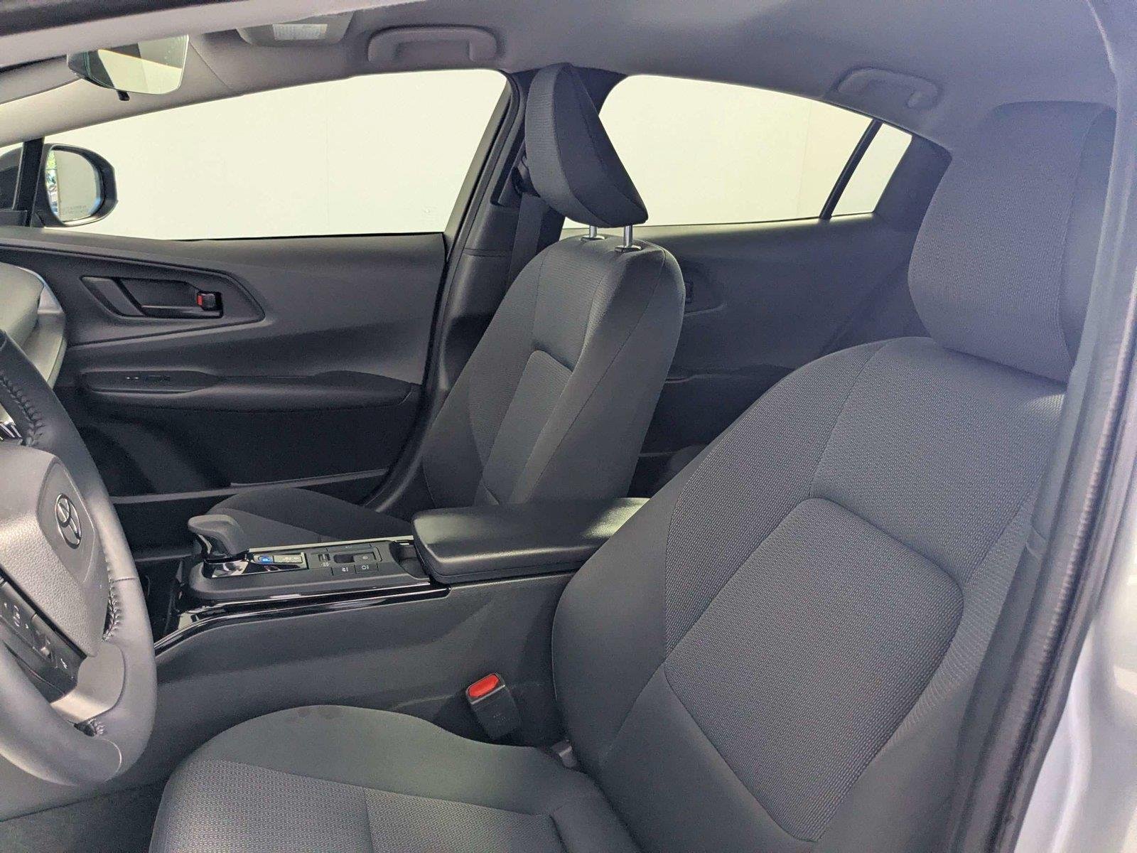 Used 2025 Cutting Edge Toyota LE image 11
