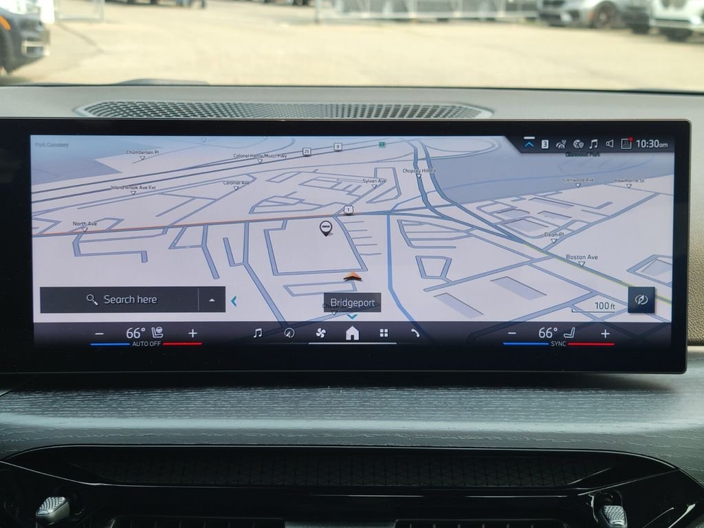 2025 BMW 3 Series 330i - Photo 20