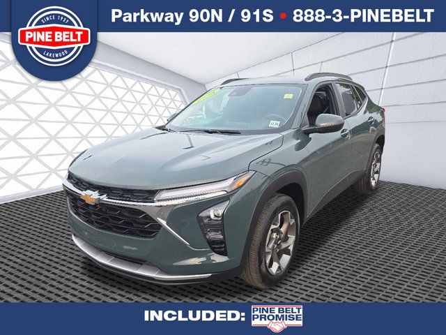 2025 Chevrolet Trax LT