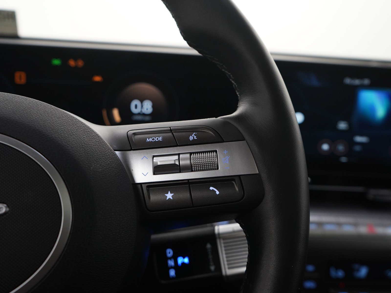 2025 Hyundai Kona Limited - Photo 26