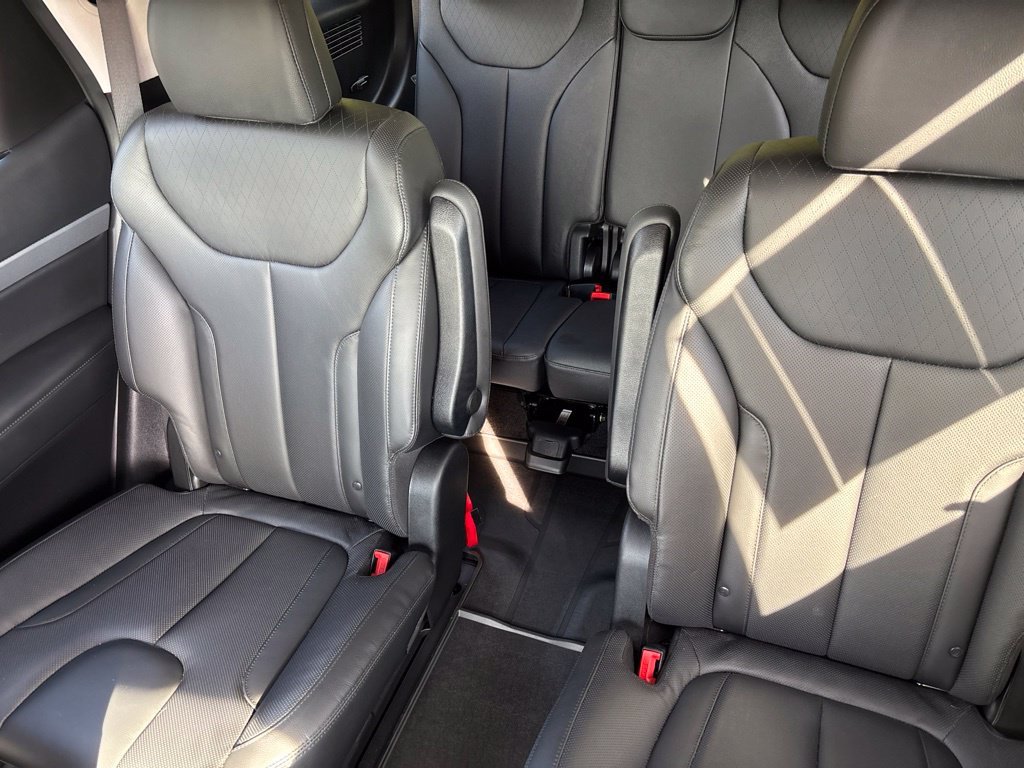 Certified Used 2022 White Hyundai SEL image 17