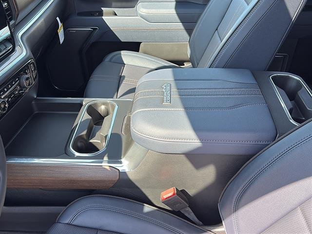 New 2026 Sterling Gray Metallic Chevrolet High Country image 34
