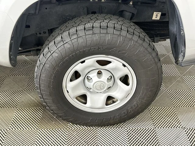 Used 2022 Silver Toyota SR image 20