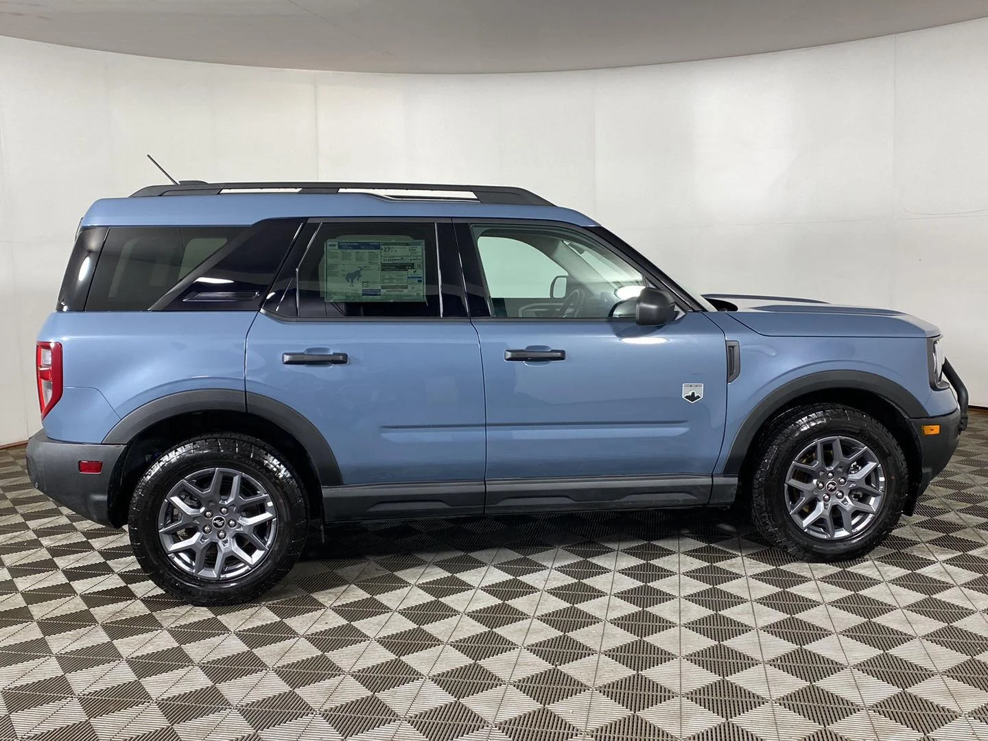 New 2026 Azure Gray Metallic Ford Big Bend image 22