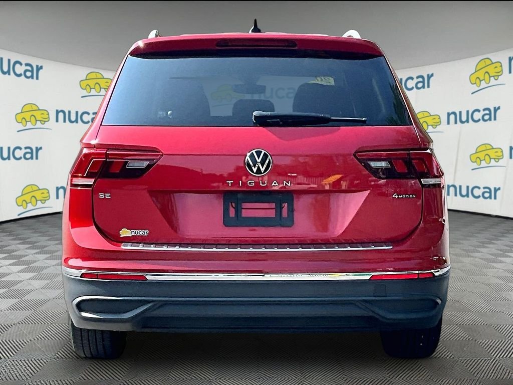 Used 2023 Red Metallic Volkswagen 2.0T SE image 5
