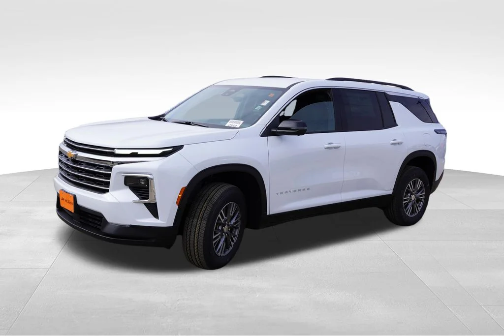New 2026 Polar White Tricoat Chevrolet LT image 7