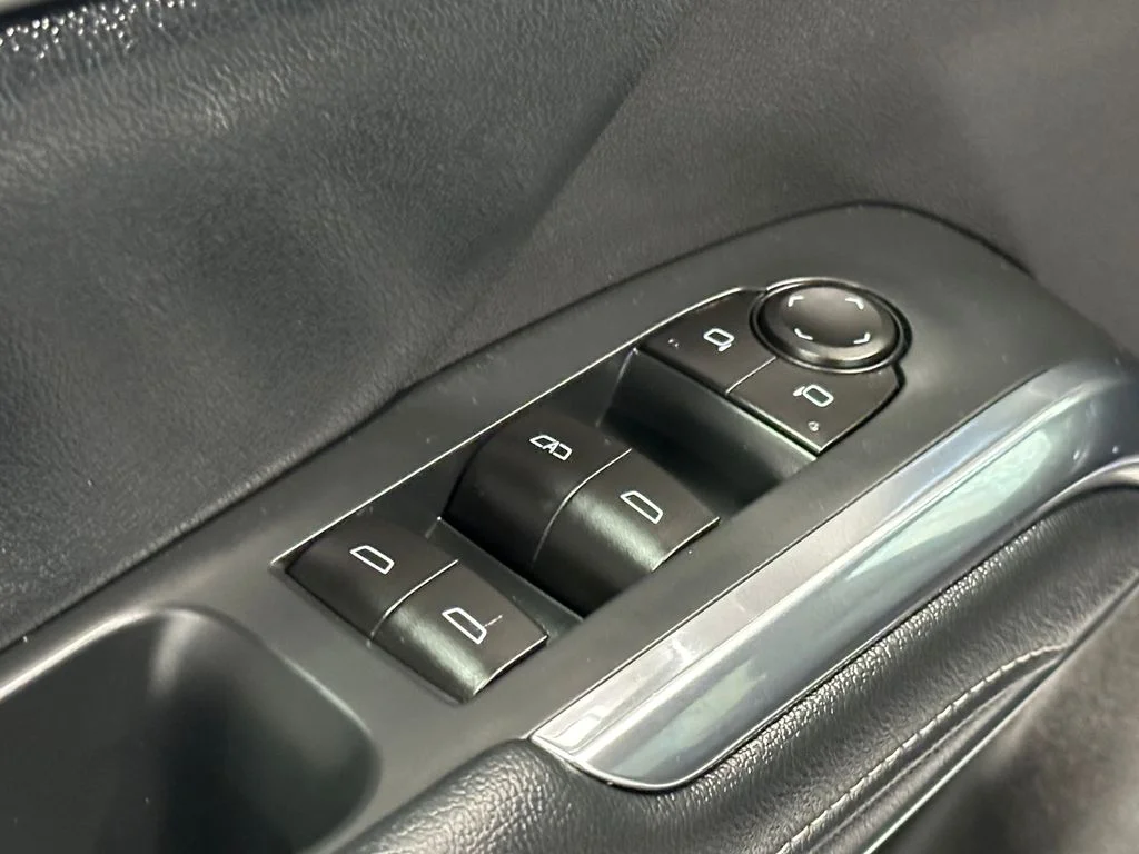 Used 2026 White Chevrolet LT image 13