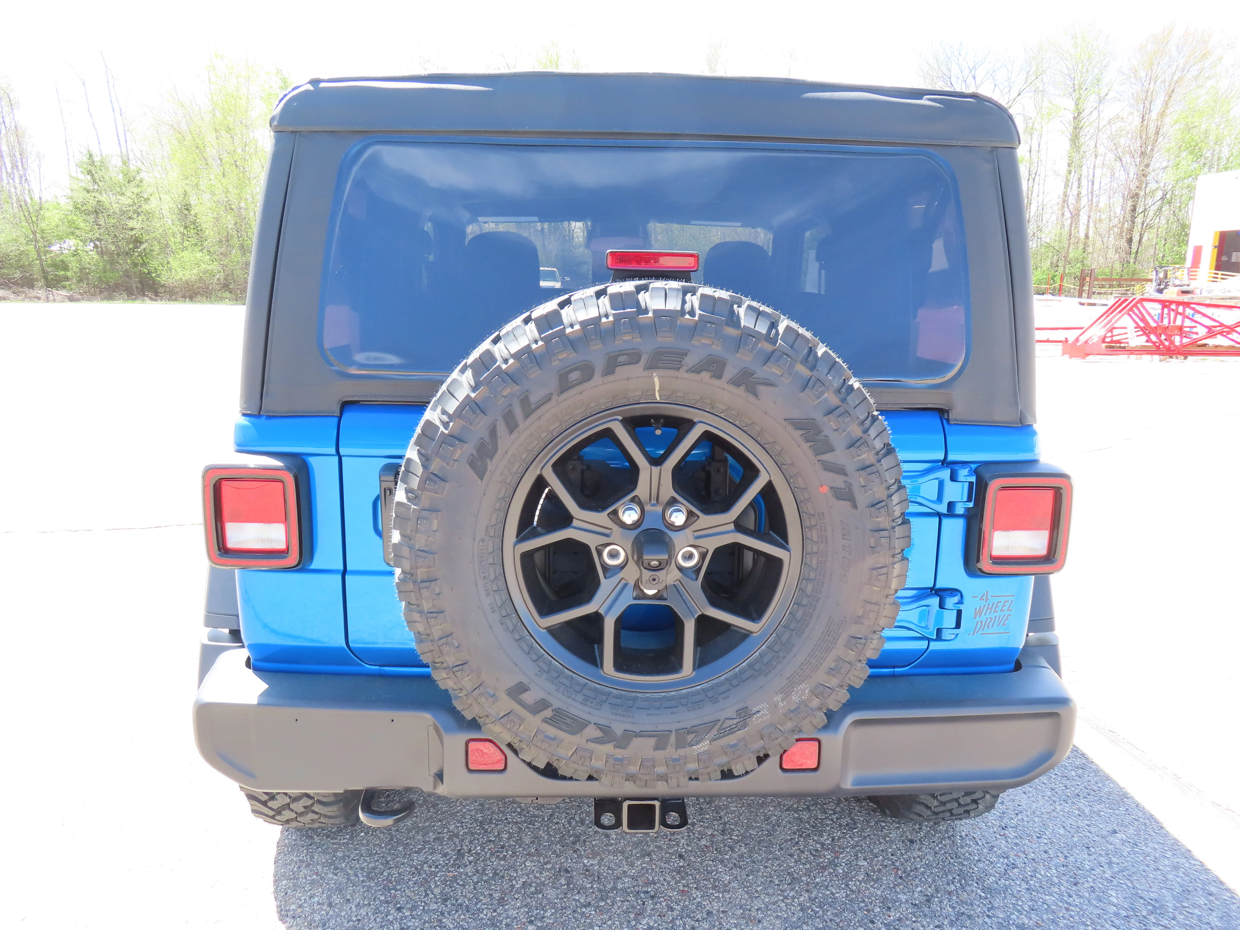 New 2026 Hydro Blue Pearl-Coat Exterior Paint Jeep Willys image 5