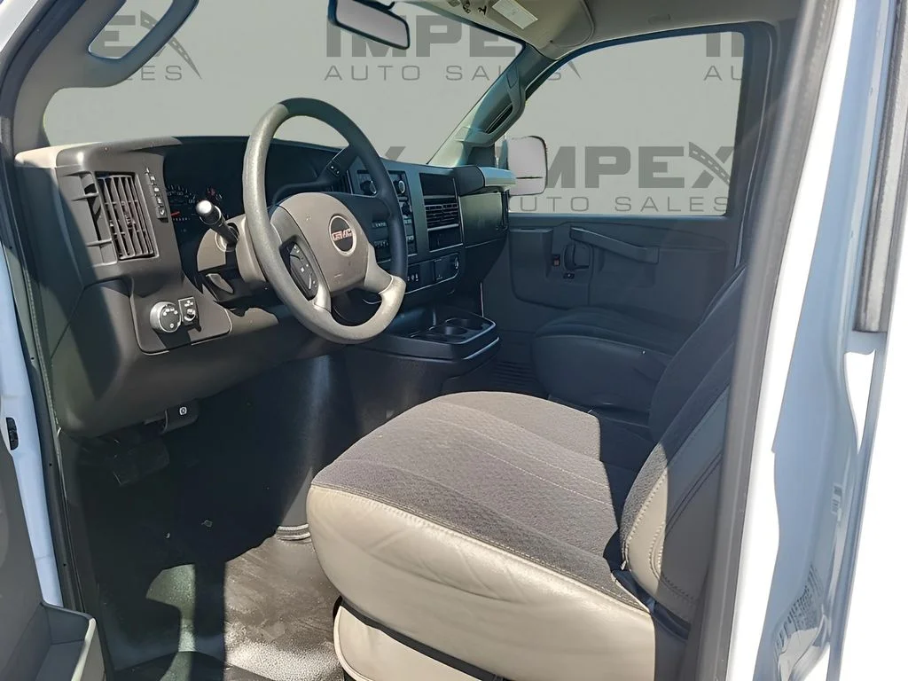 Used 2023 White GMC Work Van image 9