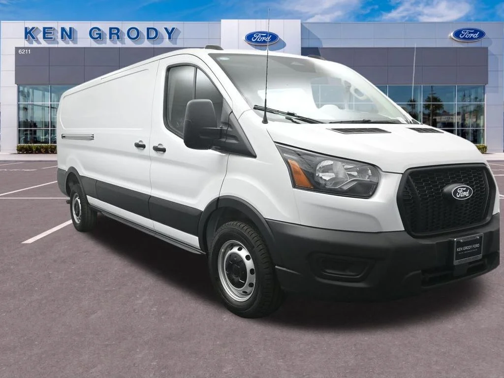 New 2026 White Ford Base image 1
