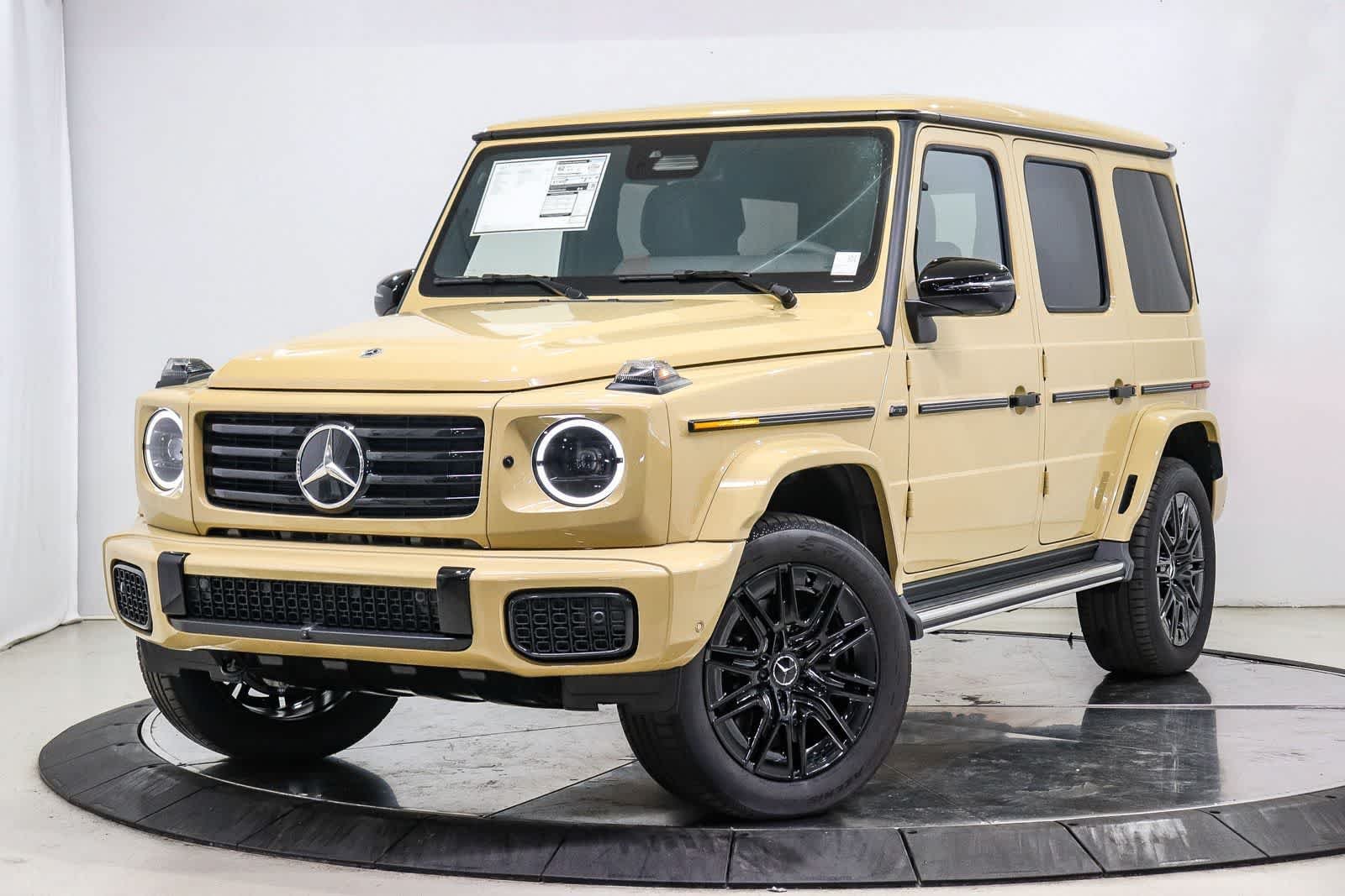 New 2026 MANUFAKTUR Desert Sand non-metallic Mercedes-Benz G 580e image 1