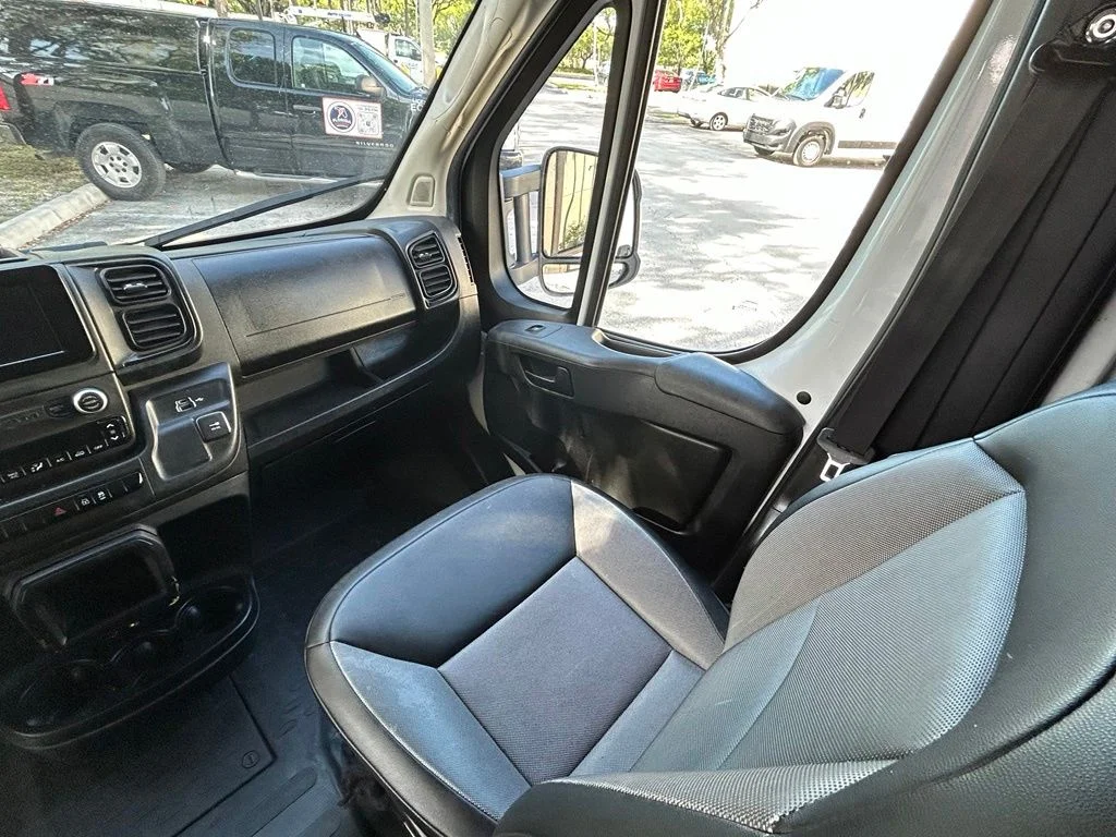 Used 2023 White Ram High Roof image 14