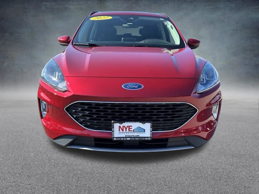 Used 2022 Red Ford SEL image 9