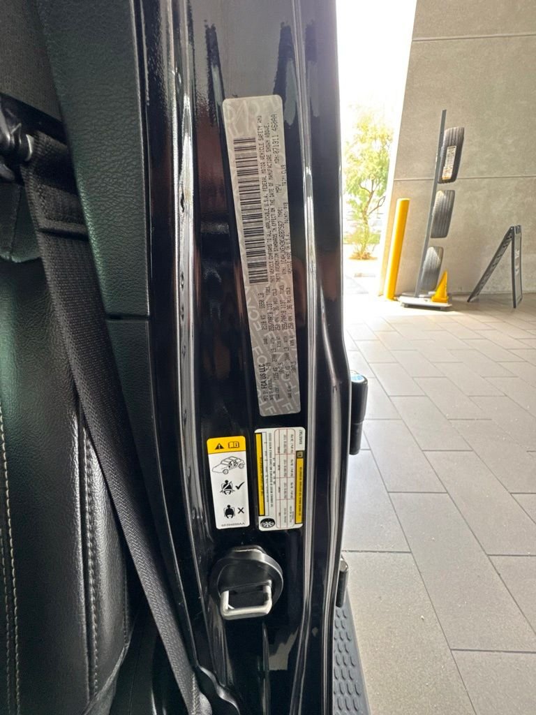 Used 2019 Black Jeep Unlimited Sahara image 19