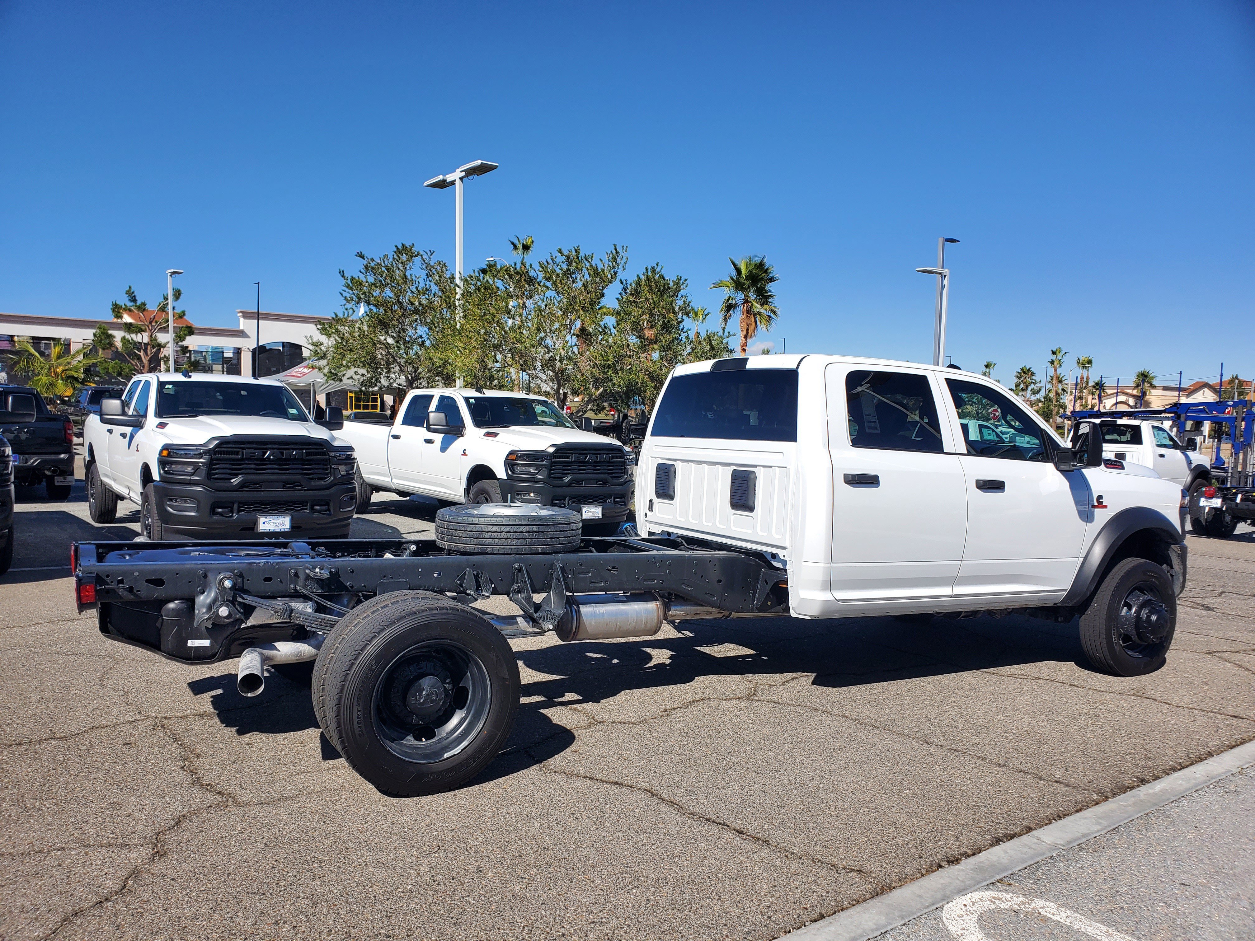 New 2026 Bright White Clearcoat RAM Tradesman image 3
