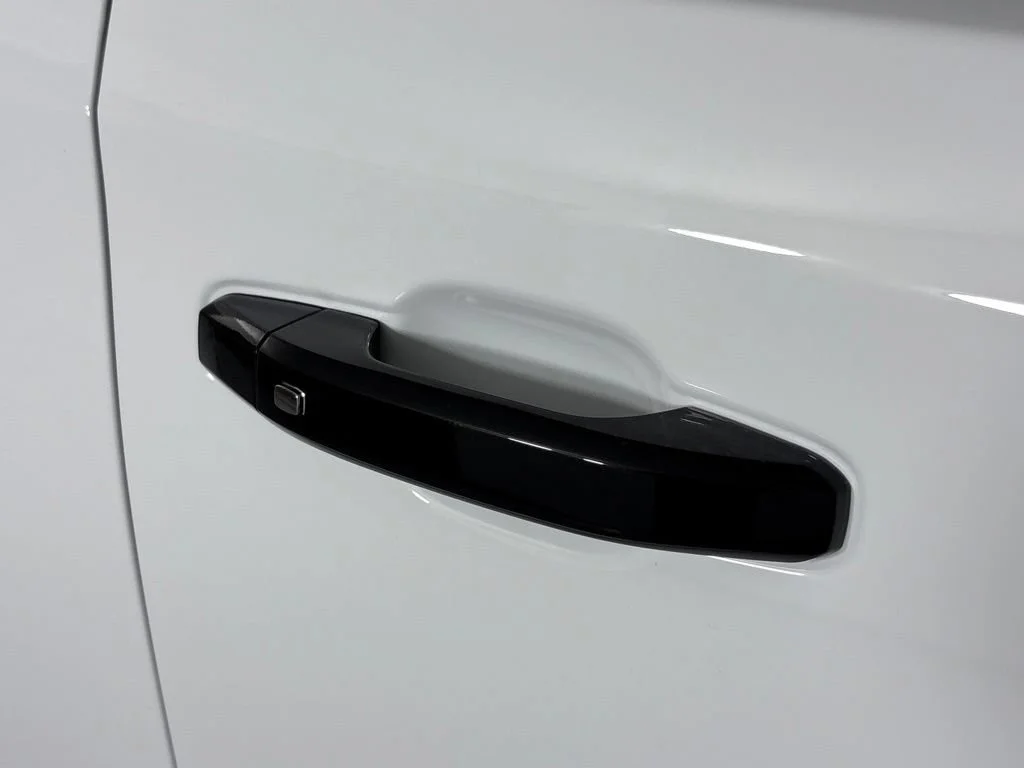 New 2026 Summit White Chevrolet LT Trail Boss image 14
