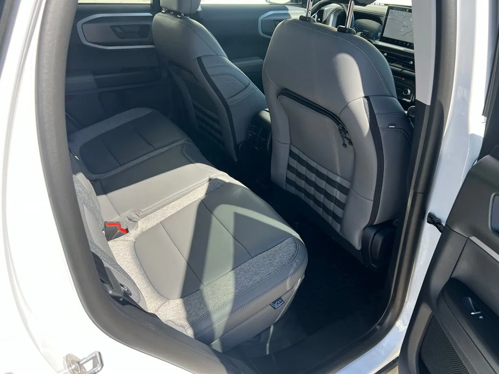 New 2026 Oxford White Ford Badlands® image 24