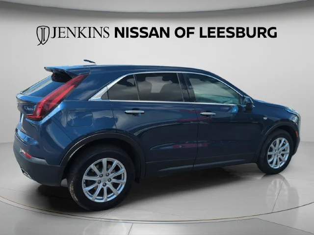 Used 2019 Blue Cadillac Luxury image 5