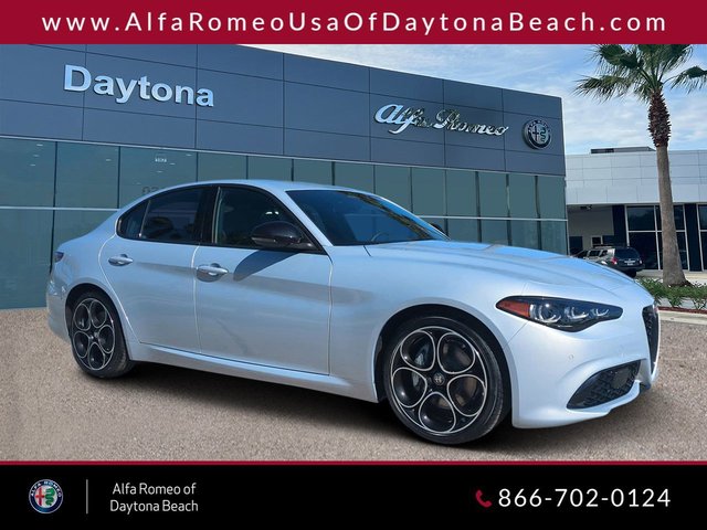 2025 Alfa Romeo Giulia 
