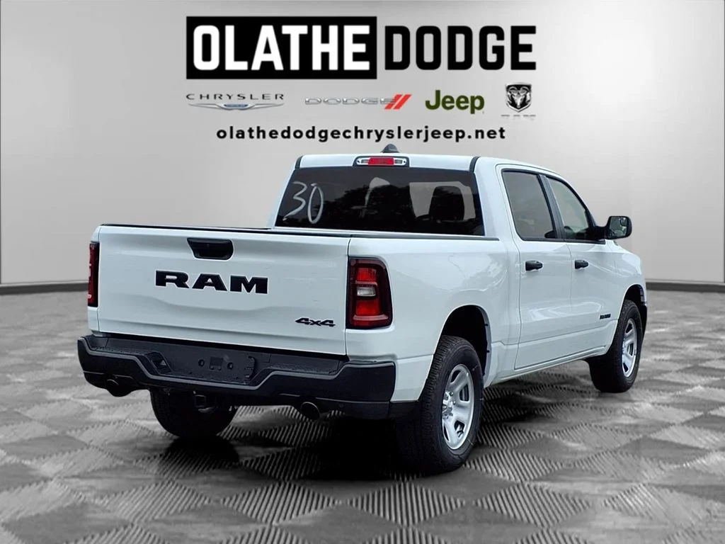 New 2026 Bright White Clear-Coat Exterior Paint RAM Tradesman image 27