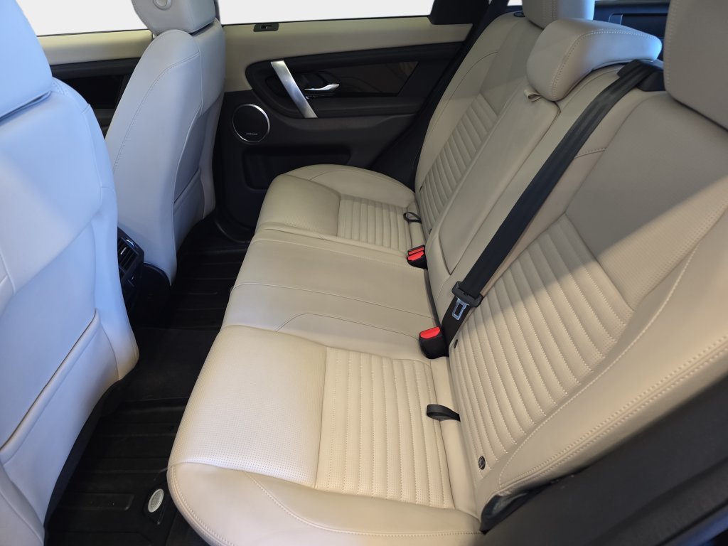 Certified Used 2025 Black Land Rover S image 17