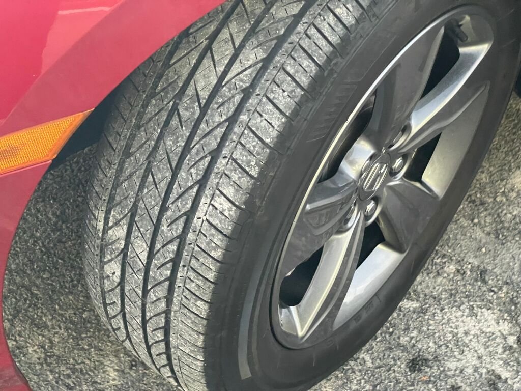 2024 Honda Odyssey EX - Photo 35