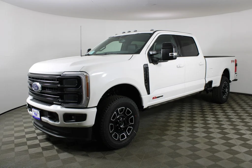 New 2026 White Ford Platinum image 3