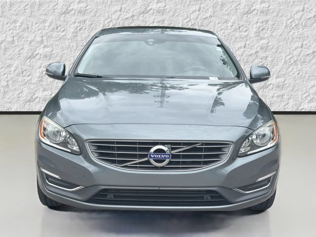 Used 2016 Gray Metallic Volvo T5 Drive-E Premier image 8